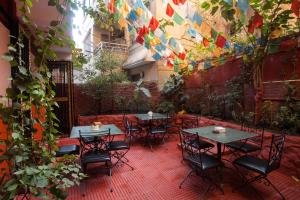 Restoran või mõni muu söögikoht majutusasutuses Kathmandu Regency Hotel