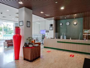 Vstupní hala nebo recepce v ubytování KHAS Makassar Hotel