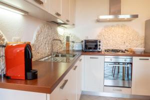 Φωτογραφία από το άλμπουμ του Villa Victoria 1.5 Km From The Beach - Happy Rentals σε Vaccileddi +15 φωτογραφίες