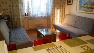 Część wypoczynkowa w obiekcie Holiday Apartments
