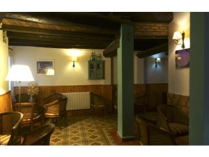 Część wypoczynkowa w obiekcie Apartamentos Rurales Víctor Chamorro del Arco