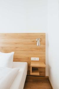 Voodi või voodid majutusasutuse Hotel Andres toas