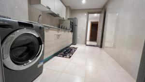 Fotografie z fotogalerie ubytování Luxury Family Appart 7 Pers - CheckPoint - Oujda Center v destinaci Udžda