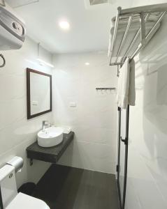 Koupelna v ubytování Tien Minh Hotel 113 Le Thanh Nghi
