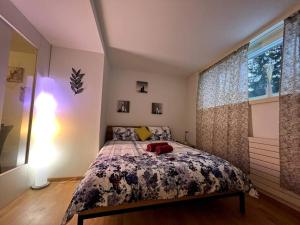 Ένα ή περισσότερα κρεβάτια σε δωμάτιο στο Lovely 2 Bedrooms Apartment in Davos Platz, Davos