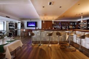 TV a/nebo společenská místnost v ubytování Park Suites Hotel Luxury Boutique Hotel