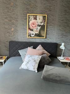 Postel nebo postele na pokoji v ubytování Quartier Lookvenne Wohnung 1