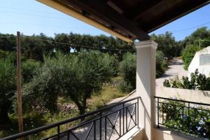 Μπαλκόνι ή βεράντα στο Villa Angie by PosarelliVillas
