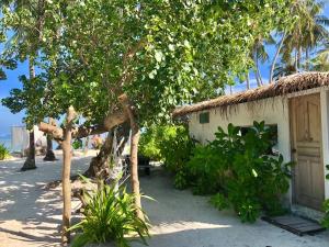 Aed väljaspool majutusasutust Samura Maldives Guest House Thulusdhoo