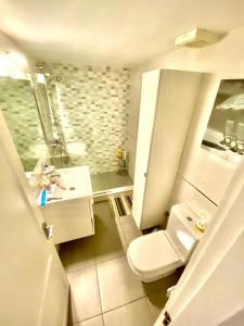 Et badeværelse på El Relax del Puerto