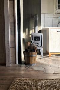 Nhà bếp/bếp nhỏ tại Kostovac Boutique Homes - Sauna +6 ảnh