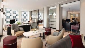 Posezení v ubytování InterContinental Berlin by IHG