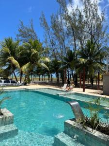 Der Swimmingpool an oder in der Nähe von Casa dos 3 coqueiros