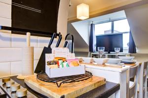 Gallery image of Pass the Keys Artistic stylish apartment in Southend The Loft in Westcliff On Sea