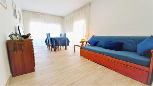 Posezení v ubytování Apartamentos Navarra 08 Familidays
