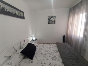 Łóżko lub łóżka w pokoju w obiekcie Apartment in La Zenia