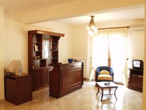 Ruang duduk di Hotel Archontiko Dimitra