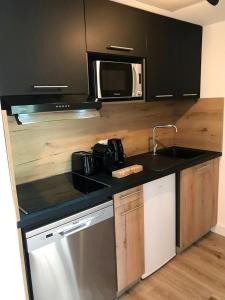 Fotografia z galérie ubytovania Appartement charmant à Lecci + Piscine partagée v destinácii Lecci + 11 fotografií