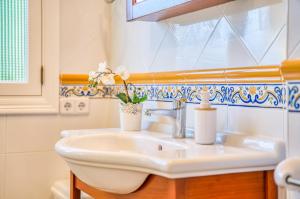 Kúpeľňa v ubytovaní Ideal Property Mallorca - Villa Jardi