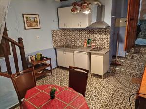 Photo de la galerie de l'établissement Acogedora casa de pueblo, con todas las comodidades, à Moratalla