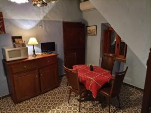 Photo de la galerie de l'établissement Acogedora casa de pueblo, con todas las comodidades, à Moratalla