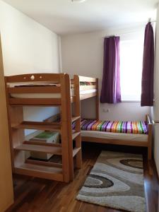Postel nebo postele na pokoji v ubytování Ferienwohnung Bergsteiger