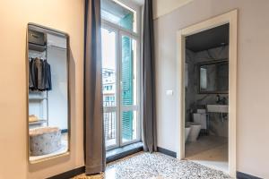 Ένα μπάνιο στο HNN Luxury Apartments +86 φωτογραφίες