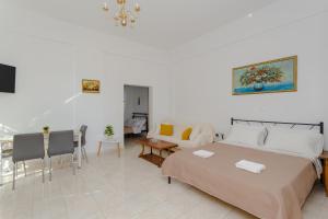 Galería fotográfica de Hari’s House en Archangelos
