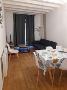 Posedenie v ubytovaní Maison "Chez Barbara" 6-8personnes