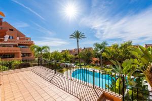 Zdjęcie z galerii obiektu Los Lagos Golf II Charming 3 bedroom apartment in Marbella w Marbelli