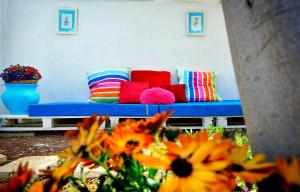 A seating area at Villa Marea