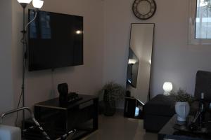 Kép EMVI APARTMENTS II near airport szállásáról Vravrónában a galériában