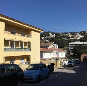 Budova, v ktorej sa apartmán nachádza