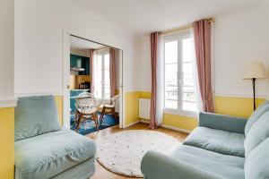 Posedenie v ubytovaní Duplex Moderne Cosy - Proche Porte d'Italie - Parking