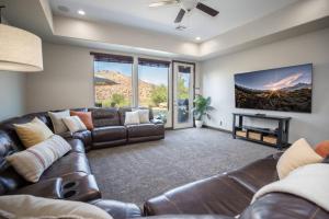 Χώρος καθιστικού στο Vacation Station Private Hot Tub