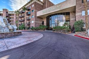 an empty street in front of a building at Resort-Style Lake Havasu City Condo with Pool! in Lake Havasu City