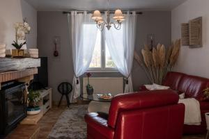 Afbeelding uit fotogalerij van chambres d hotes les papillons in Évron +8 foto's