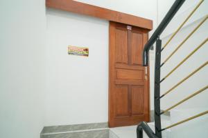 Fotografie z fotogalerie ubytování RedDoorz near Stasiun Senen v destinaci Jakarta