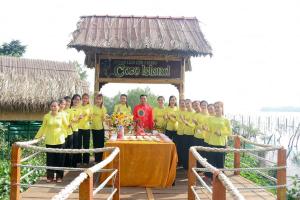 Majutusasutuse Coco Island Cồn Phụng külastajad