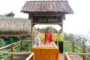 Majutusasutuse Coco Island Cồn Phụng külastajad