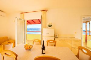 Příroda nedaleko apartmánu + 12 fotografií