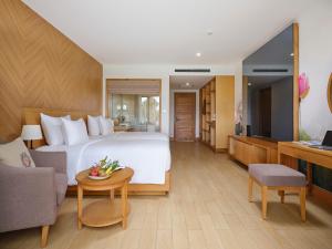 Postel nebo postele na pokoji v ubytování Selectum Noa Resort Cam Ranh