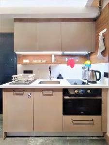 Kép Sleek Residence Flat in Muratpasa with Shared Pool szállásáról Antalyában a galériában