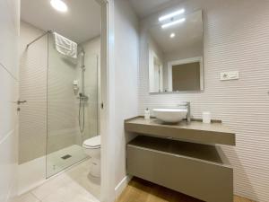 A bathroom at Mk77 - Gran Via