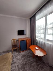Televiisor ja/või meelelahutuskeskus majutusasutuses University Hotel Tsakhkadzor