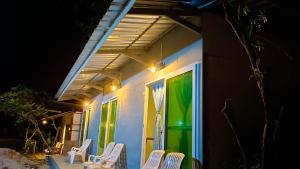 Fotografie z fotogalerie ubytování Ozone Beach Huts v destinaci Ko Lanta