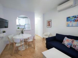 Posedenie v ubytovaní 2 Bedroom Apartment Torrevieja 100 m to Playa De Los Locos ,Pool