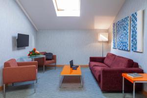 TV a/nebo společenská místnost v ubytování Hotel Macià Alfaros