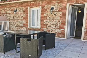Гостиная зона в Appart Hotel Spa Perpignan