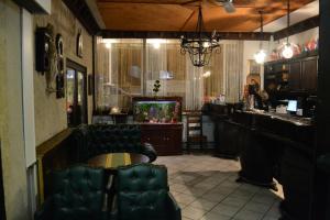 Ο χώρος του lounge ή του μπαρ στο Hotel Tomce Sofka